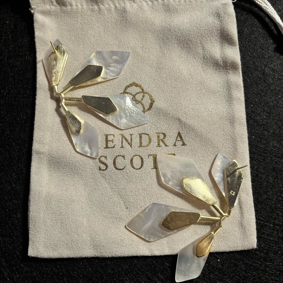 Kendra Scott Malika Gold Statement Earrings in Ivory Mother of Pearl - Picture 2 of 2